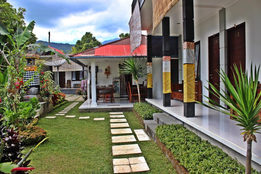 Dangin Mangkalan Homestay Munduk エクステリア 写真