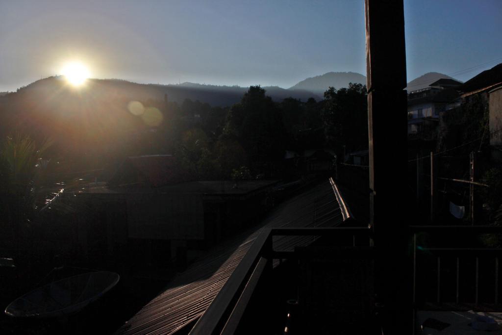 Dangin Mangkalan Homestay Munduk エクステリア 写真