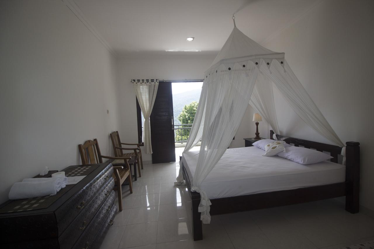 Dangin Mangkalan Homestay Munduk エクステリア 写真
