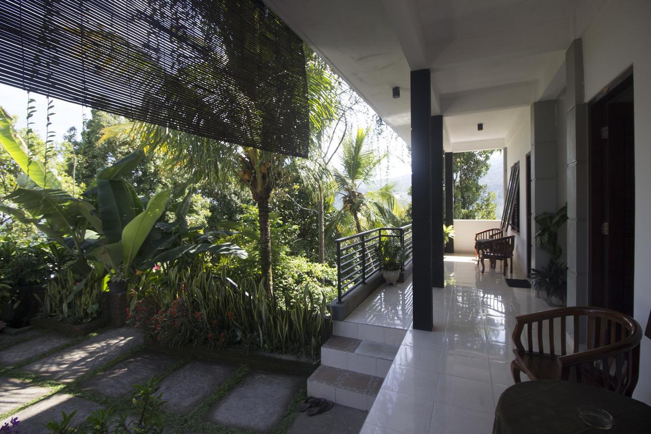 Dangin Mangkalan Homestay Munduk エクステリア 写真