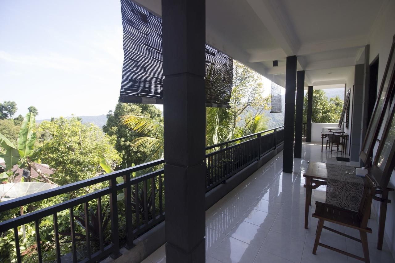 Dangin Mangkalan Homestay Munduk エクステリア 写真